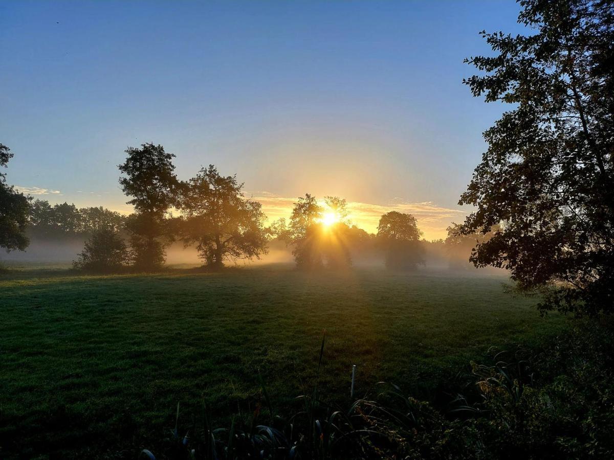 Pipowagens Bij Pannenkoekenrestaurant & Camping De Koppenjan 'Een Uniek Verblijf Met Kinderspeelboerderij' Jubbega-Schurega Exterior foto