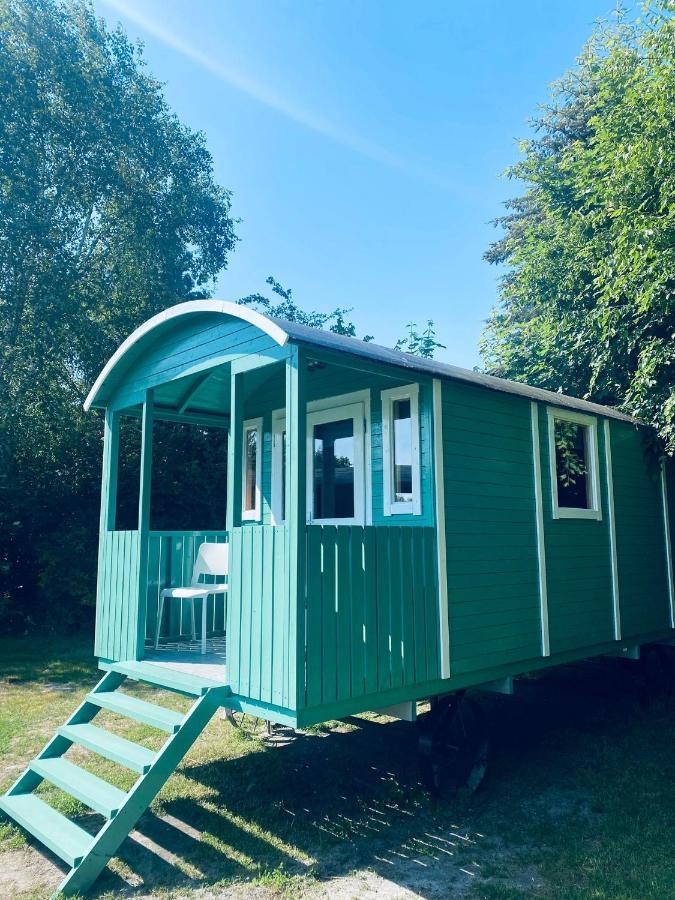 Pipowagens Bij Pannenkoekenrestaurant & Camping De Koppenjan 'Een Uniek Verblijf Met Kinderspeelboerderij' Jubbega-Schurega Exterior foto